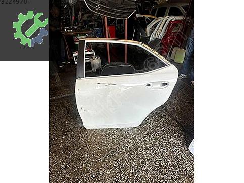 Toyota Corolla Sol Arka Kapı çıkma parça