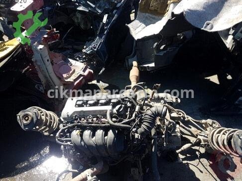 Toyota Corolla Rot Başı çıkma parça
