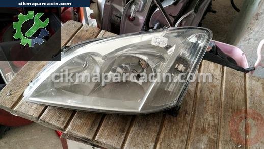 Toyota Corolla Sol Ön Far çıkma parça