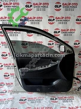Toyota Corolla Sol Ön Kapı çıkma parça