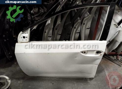 Toyota Corolla Sol Ön Kapı çıkma parça