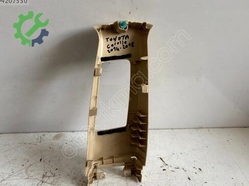 Toyota Corolla Bakalit çıkma parça