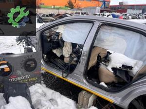 Toyota Corolla Sol Tavan Direği Orjinal Çıkma (13-18)