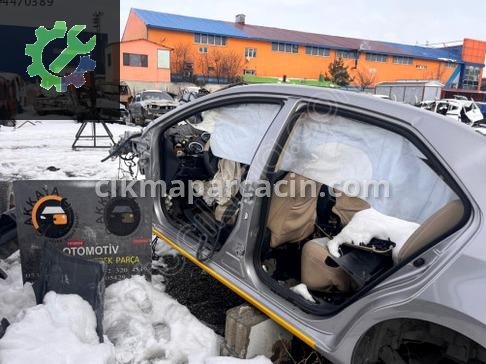 Toyota Corolla Tavan Sacı 13-18 çıkma parça