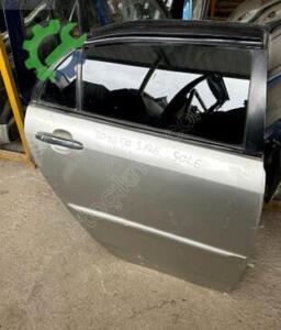 Sağ Arka Kapı Toyota Corolla Çıkma (3. Adet)