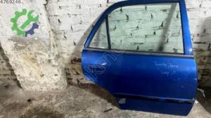 Toyota Corolla Orijinal Çıkma Sağ Arka Kapı