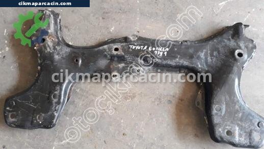 Toyota Corolla Travers çıkma parça
