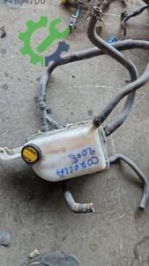 Toyota Corolla yedek su bidonu 2008-2010 arası
