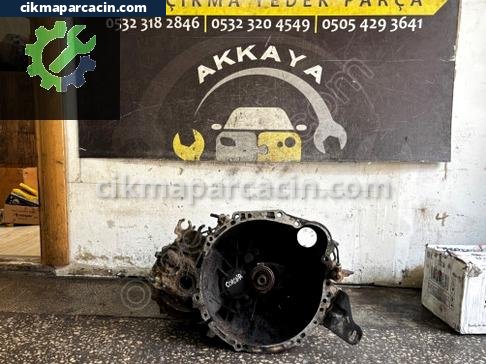 Toyota Corona Şanzıman Komple çıkma parça