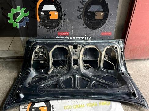 Toyota Corona Bagaj Kapağı çıkma parça