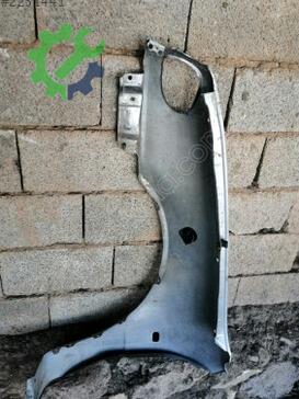 Toyota Corolla Sağ Ön Çamurluk çıkma parça