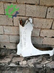 Toyota corrola sağ ön çamurluk 2006 2013 arası