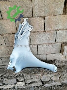 Toyota Corolla Sol Ön Çamurluk çıkma parça