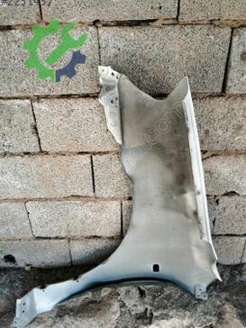 Toyota Corolla Sağ Ön Çamurluk çıkma parça