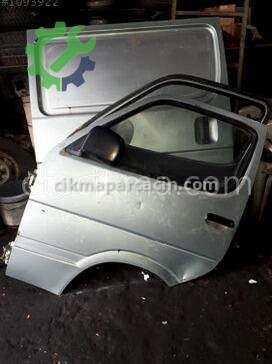 Toyota Hiace Sol Ön Kapı çıkma parça