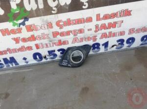 Toyota helüx sol ön sis kapağı
