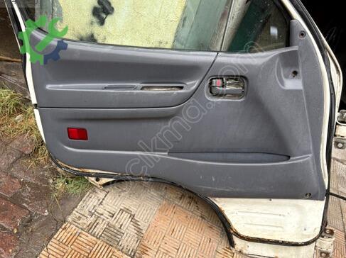Toyota Hiace Sol Ön Kapı çıkma parça