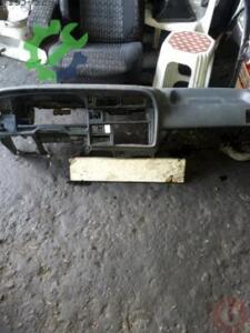 Toyota hiace göğüs torpido temiz