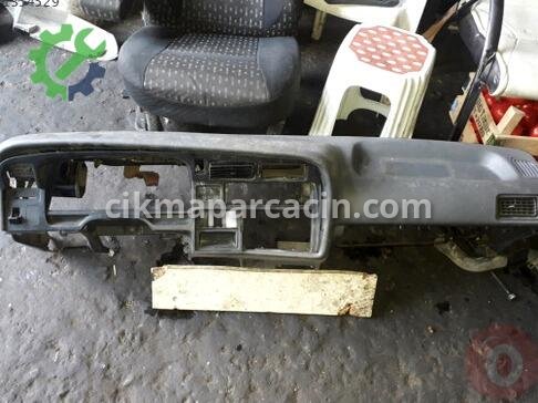 Toyota Hiace Torpido çıkma parça