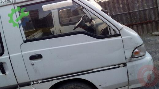 Toyota Hiace Kapı Camları çıkma parça