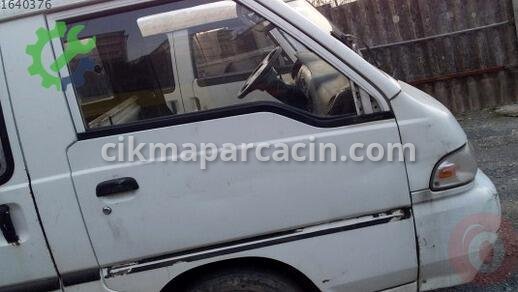 Toyota Hiace Komple Ön çıkma parça