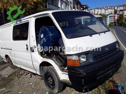 Toyota Hiace Ön Tampon çıkma parça