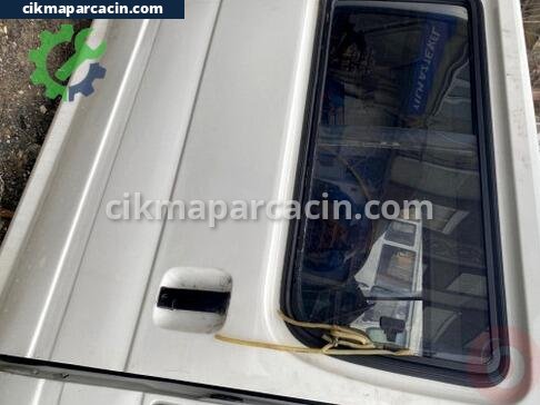 Toyota Hiace Sağ Sürgülü Kapı çıkma parça