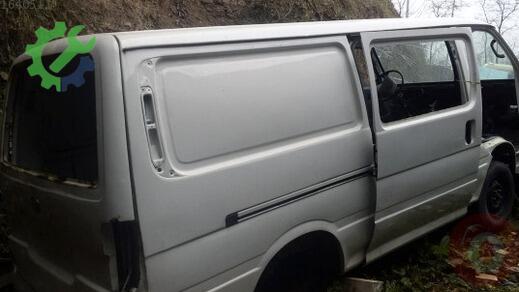 Toyota Hiace Sağ Yan Panel çıkma parça