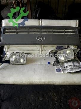 Toyota Hiace Sol Ön Kapı çıkma parça
