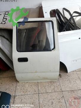 Toyota Hilux Sağ Arka Kapı çıkma parça