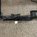 Toyota hilüx arka tampon demiri