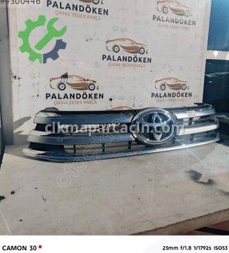Toyota Hilux Ön Panjur çıkma parça