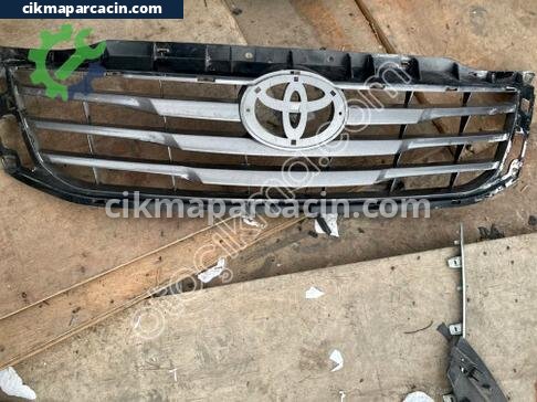 Toyota Hilux Ön Panjur çıkma parça