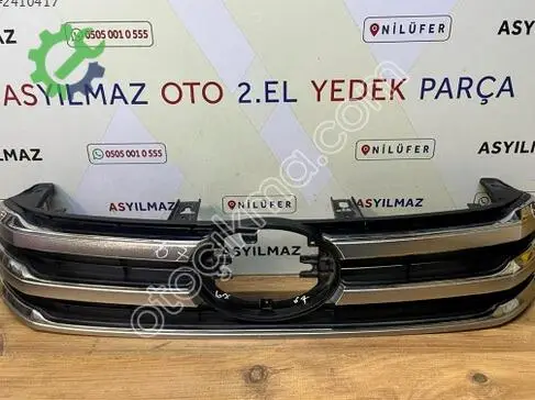 Toyota Hilux Ön Panjur çıkma parça