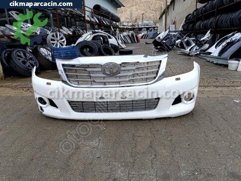 Toyota Hilux Ön Tampon çıkma parça