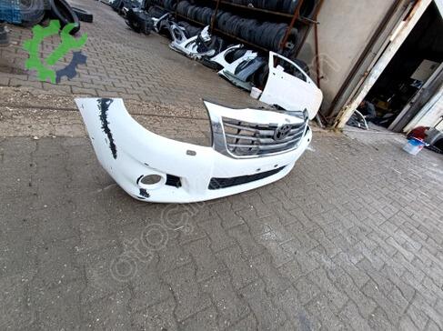 Toyota Hilux Ön Tampon çıkma parça