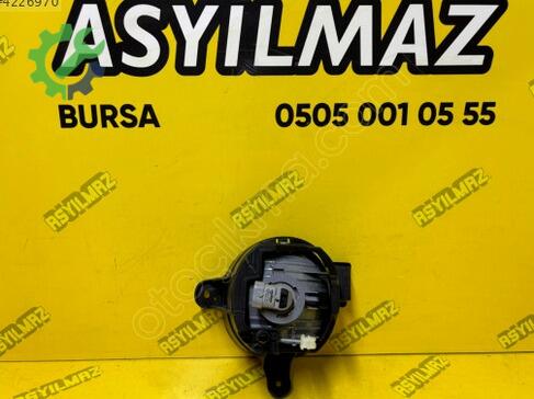 Toyota Hilux Sağ Sis Farı çıkma parça