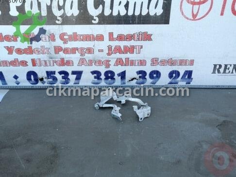 Toyota Hilux Kapı Menteşesi çıkma parça