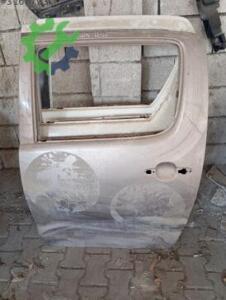 Toyota Hilux sol arka kapı 2015 2022 arası