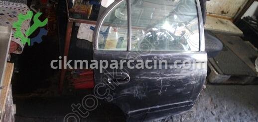 Toyota Carina Sağ Arka Kapı çıkma parça