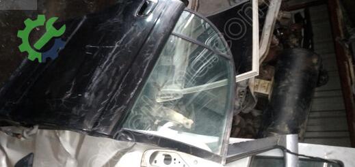 Toyota Carina Sağ Arka Kapı çıkma parça