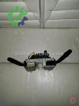 Toyota Carina Sinyal Kolu çıkma parça
