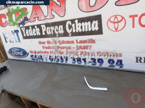 Toyota Corolla Sis Kapağı çıkma parça