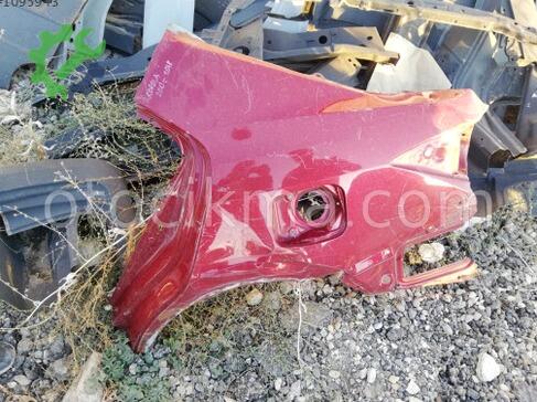 Toyota Corolla Sol Arka Çamurluk çıkma parça