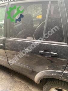 Toyota RAV4 Sol Arka Kapı Çıkma