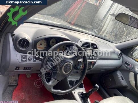 Toyota RAV4 Torpido çıkma parça