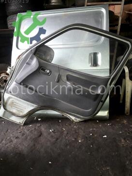 Toyota Hiace Sağ Ön Kapı çıkma parça
