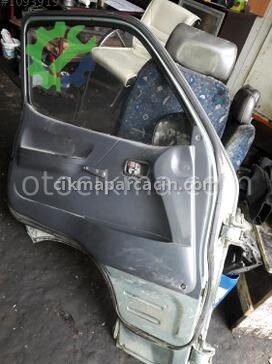 Toyota Hiace Sağ Ön Kapı çıkma parça