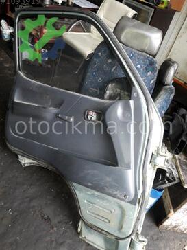 Toyota Hiace Sağ Ön Kapı çıkma parça