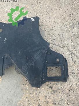 Toyota Verso Sağ Arka Çamurluk çıkma parça